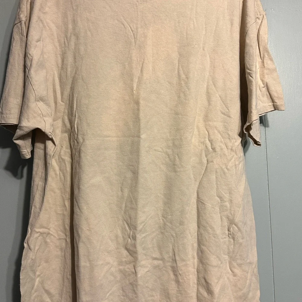 H.E.R. Tee - Picture 2 of 3